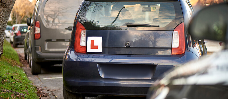 learner car parallel parking